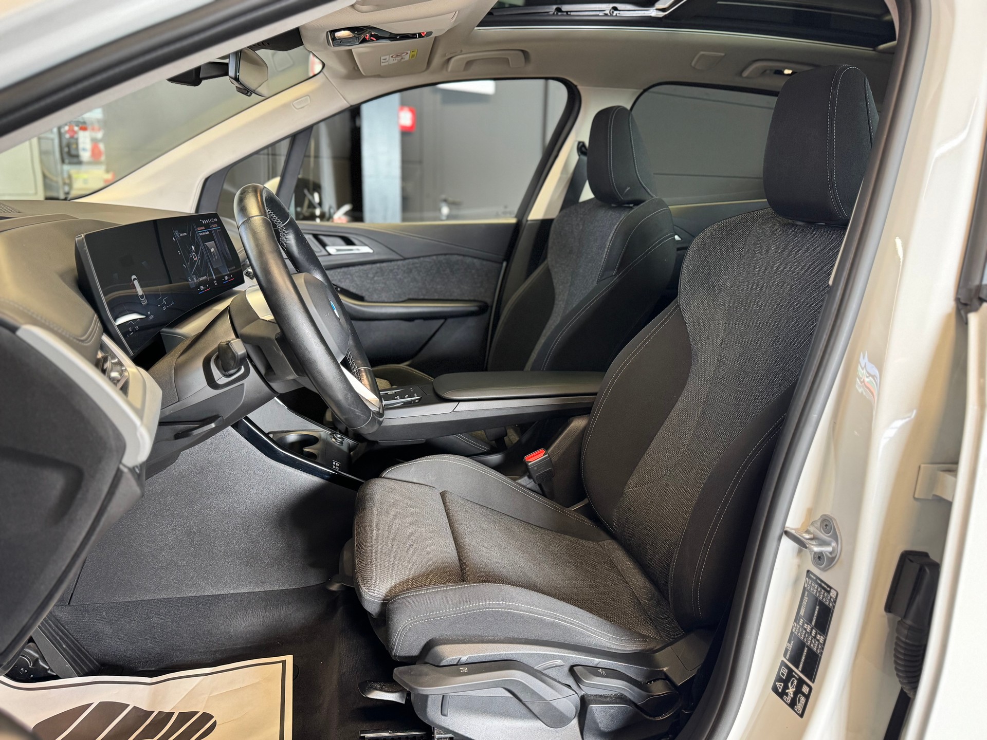 BMW 223d Active Tourer xDrive DKG-image-13