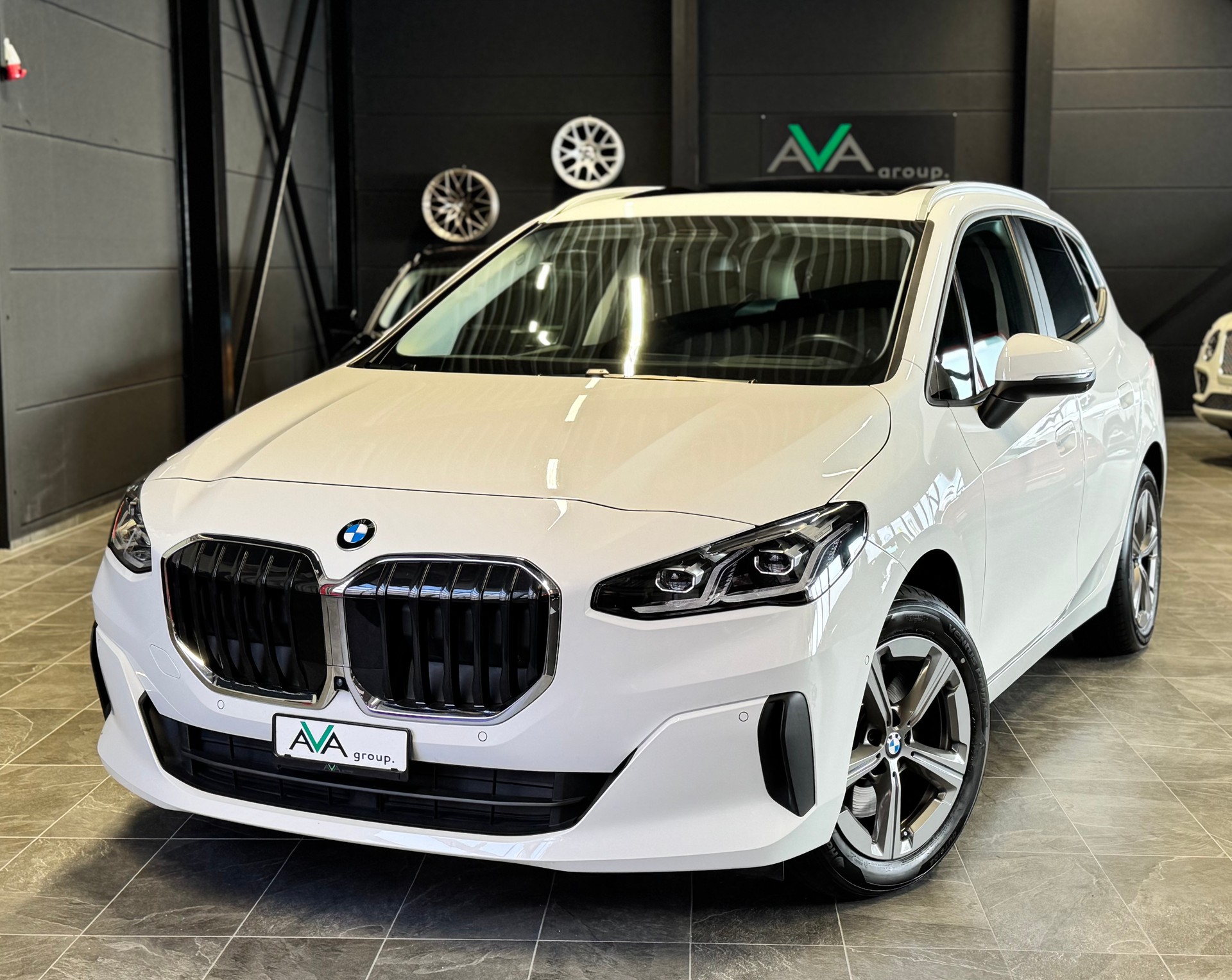 BMW 223d Active Tourer xDrive DKG-image-0