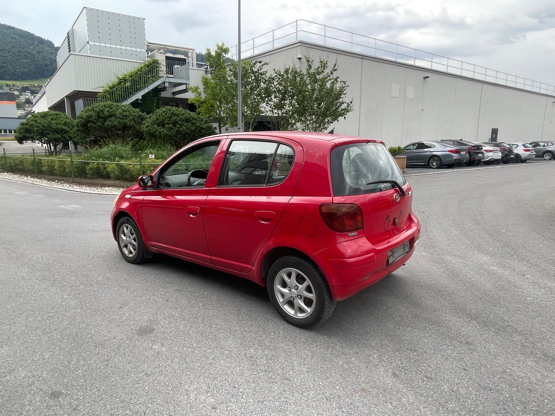 TOYOTA Yaris 1.4 D-4D Linea Luna-image-5