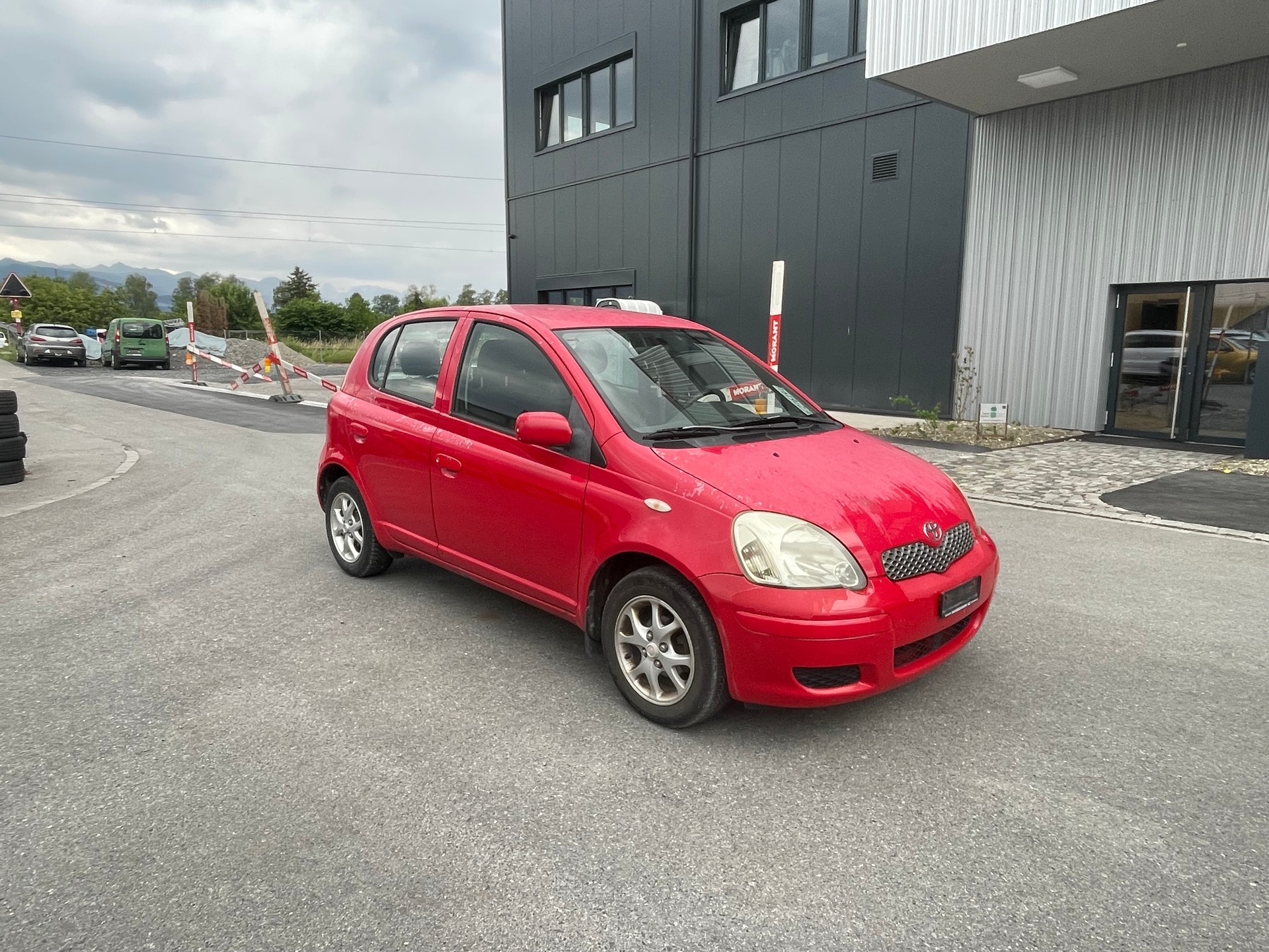 TOYOTA Yaris 1.4 D-4D Linea Luna-image-1