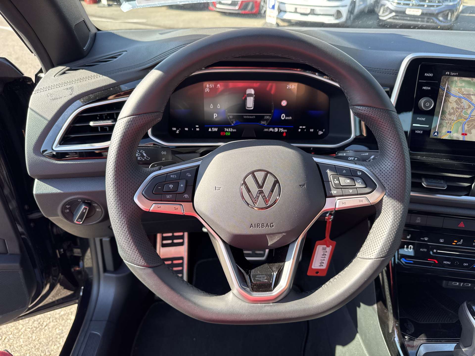 VW T-Roc Cabriolet 1.5 TSi EVO R-Line DSG-Automat-image-15