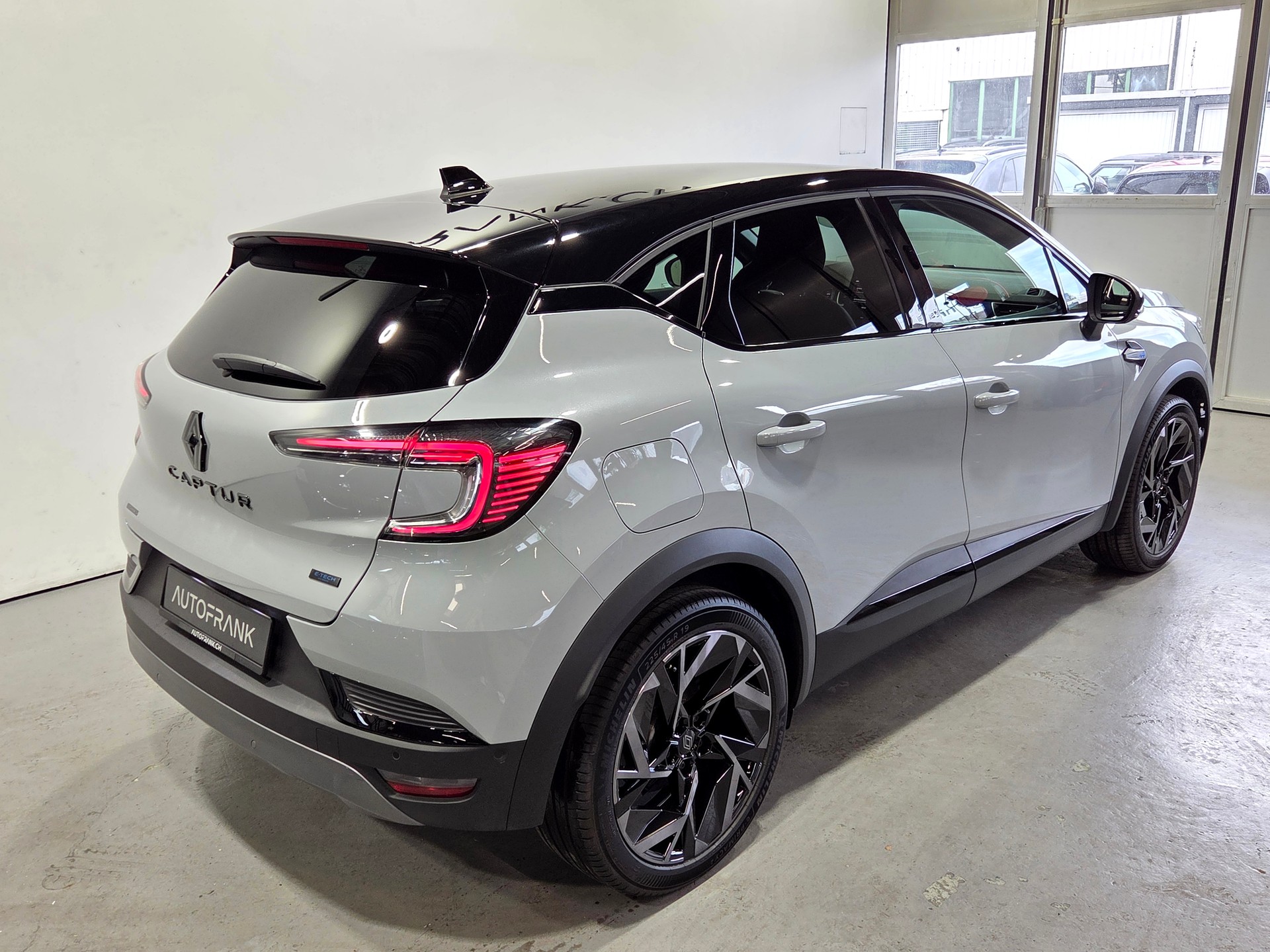 RENAULT Captur 1.6 E-Tech esprit Alpine-image-20