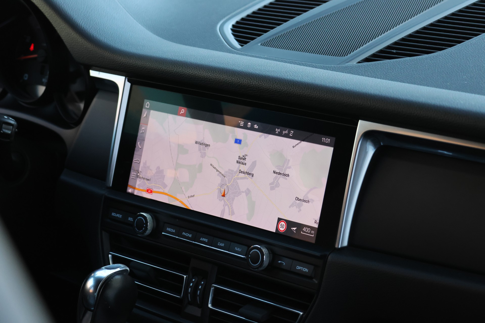 PORSCHE Macan PDK (CH)-image-16