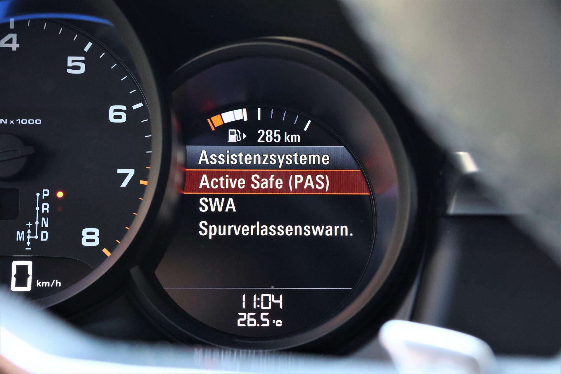 PORSCHE Macan PDK (CH)-image-19