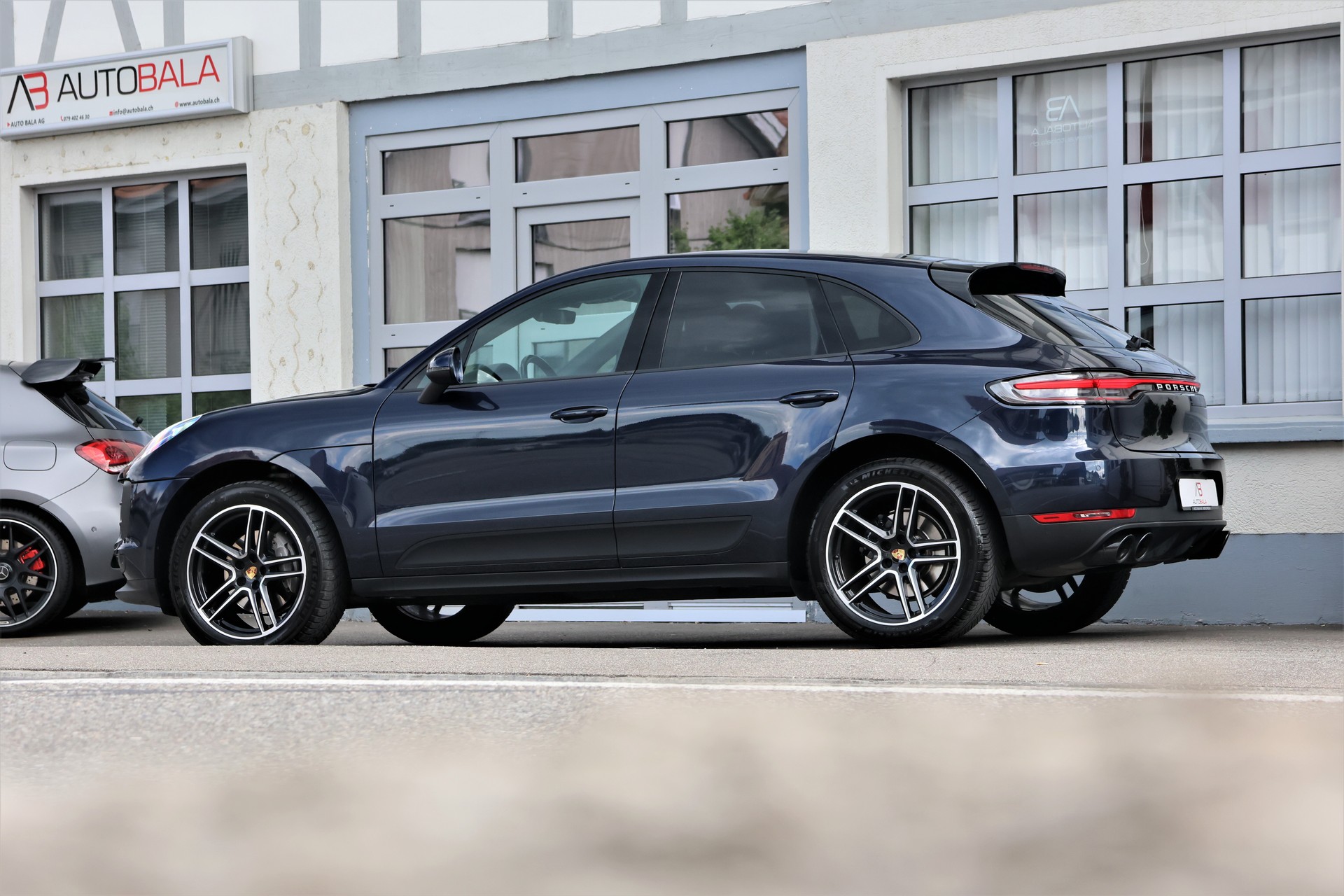 PORSCHE Macan PDK (CH)-image-3