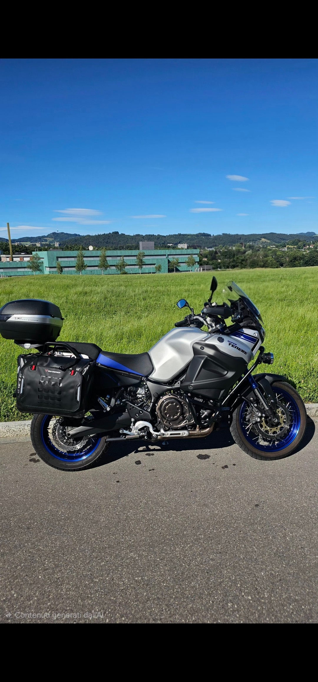 YAMAHA XT 1200 Z Super Ténéré-image-1