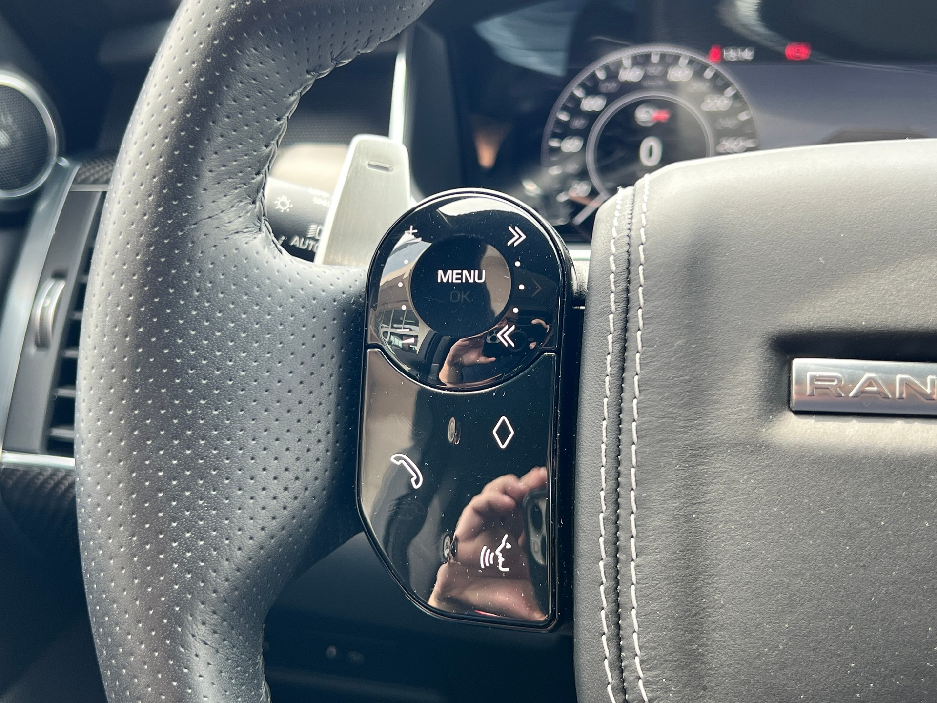 LAND ROVER Range Rover Sport 5.0 V8 S/C SVR Automatic-image-20