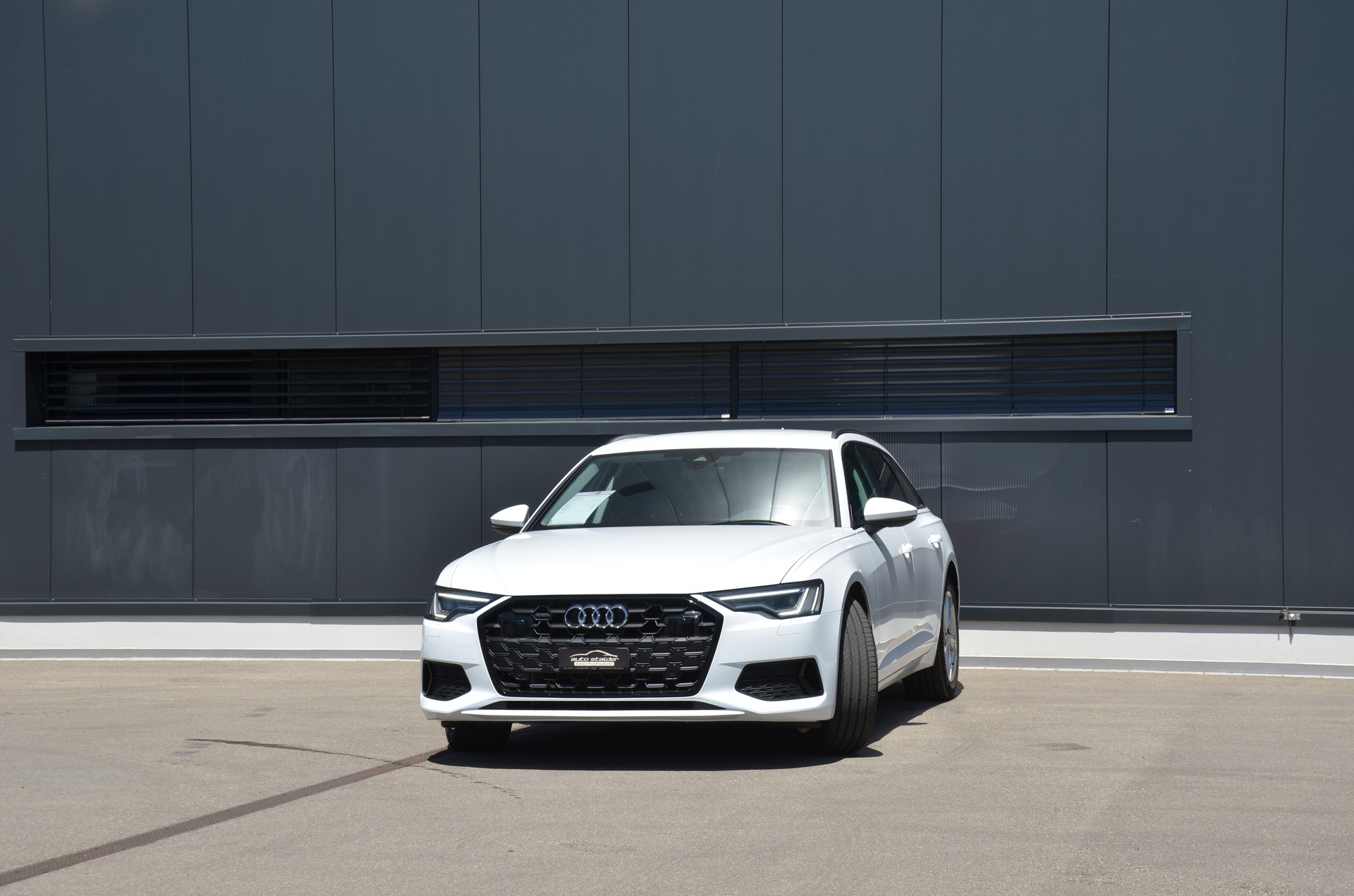 AUDI A6 Avant 40 TDI advanced quattro S-tronic-image-4