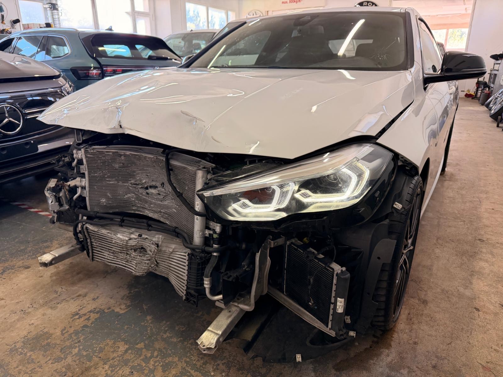 BMW M235i Gran Coupé xDrive Steptronic-image-2
