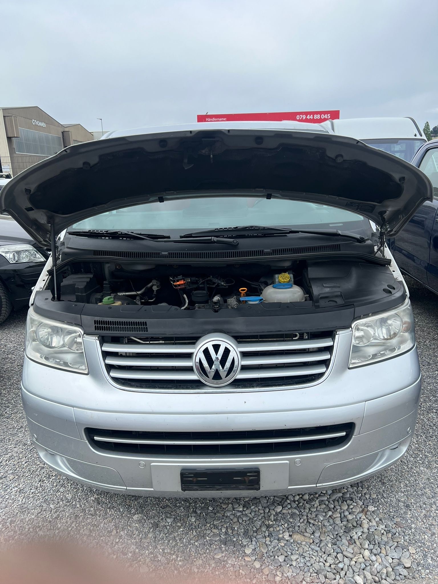 VW T5 Multivan Highline 2.5 TDI 4M-image-4