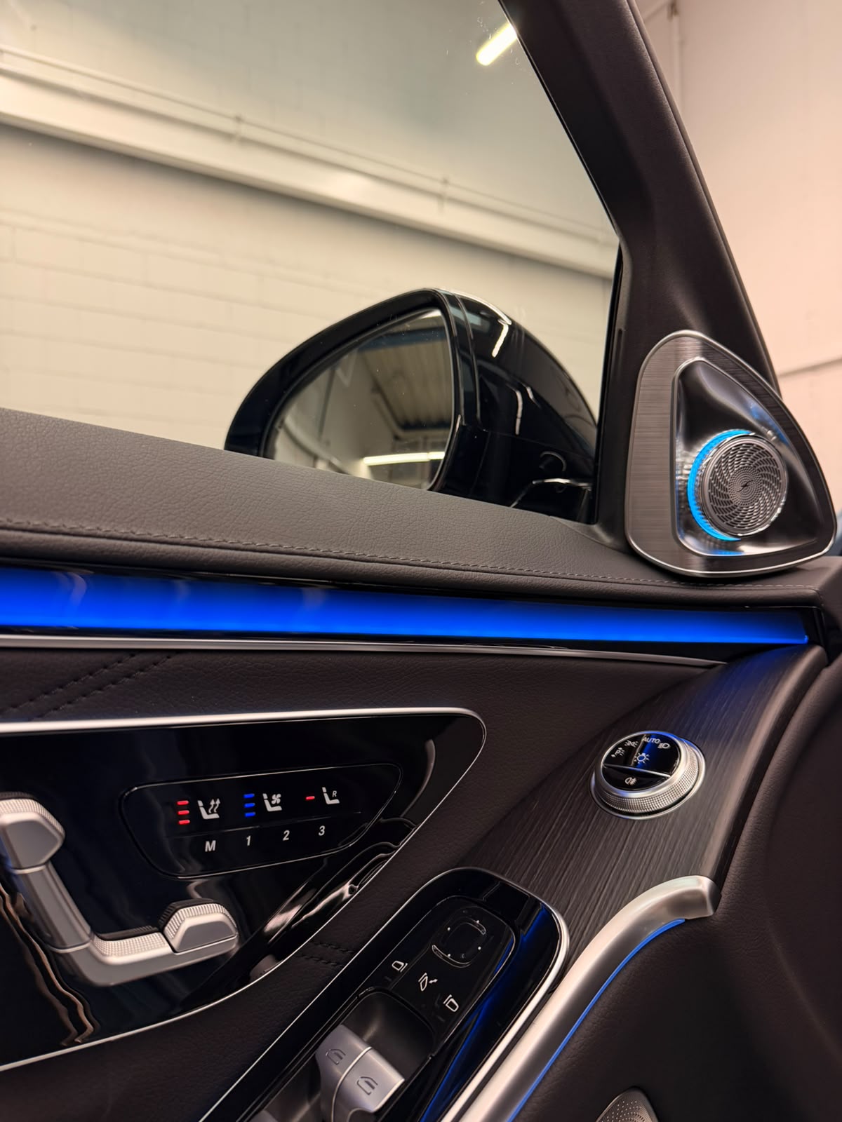 MERCEDES-BENZ S 63 AMG Limited Blue&Black E Performance 4Matic 802PS Lang Version Einzelstück Vollausstattung Gratisservice und Garantie-image-14