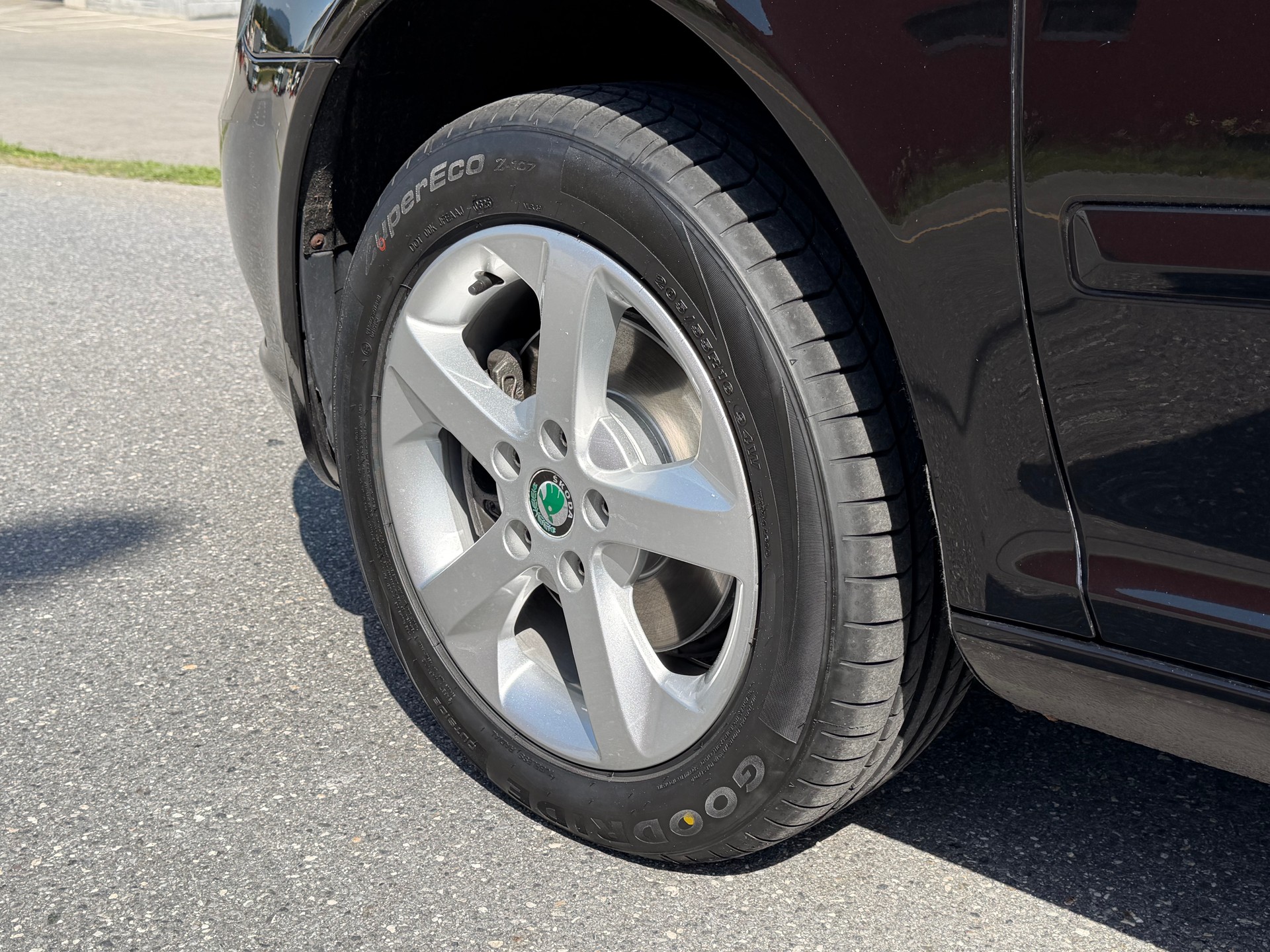 SKODA Octavia Combi 1.8 TSI Swiss Adventure 4x4-image-4