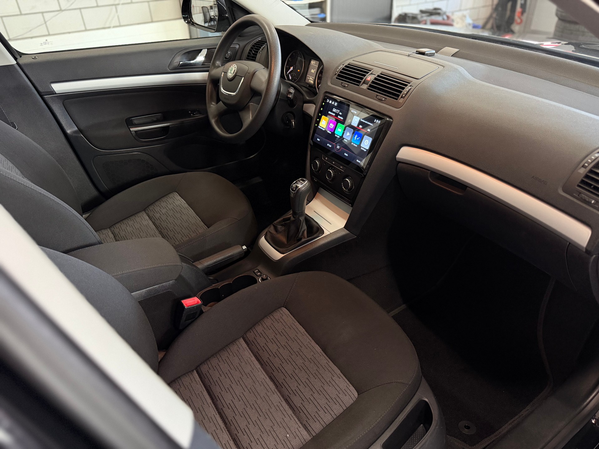 SKODA Octavia Combi 1.8 TSI Swiss Adventure 4x4-image-6