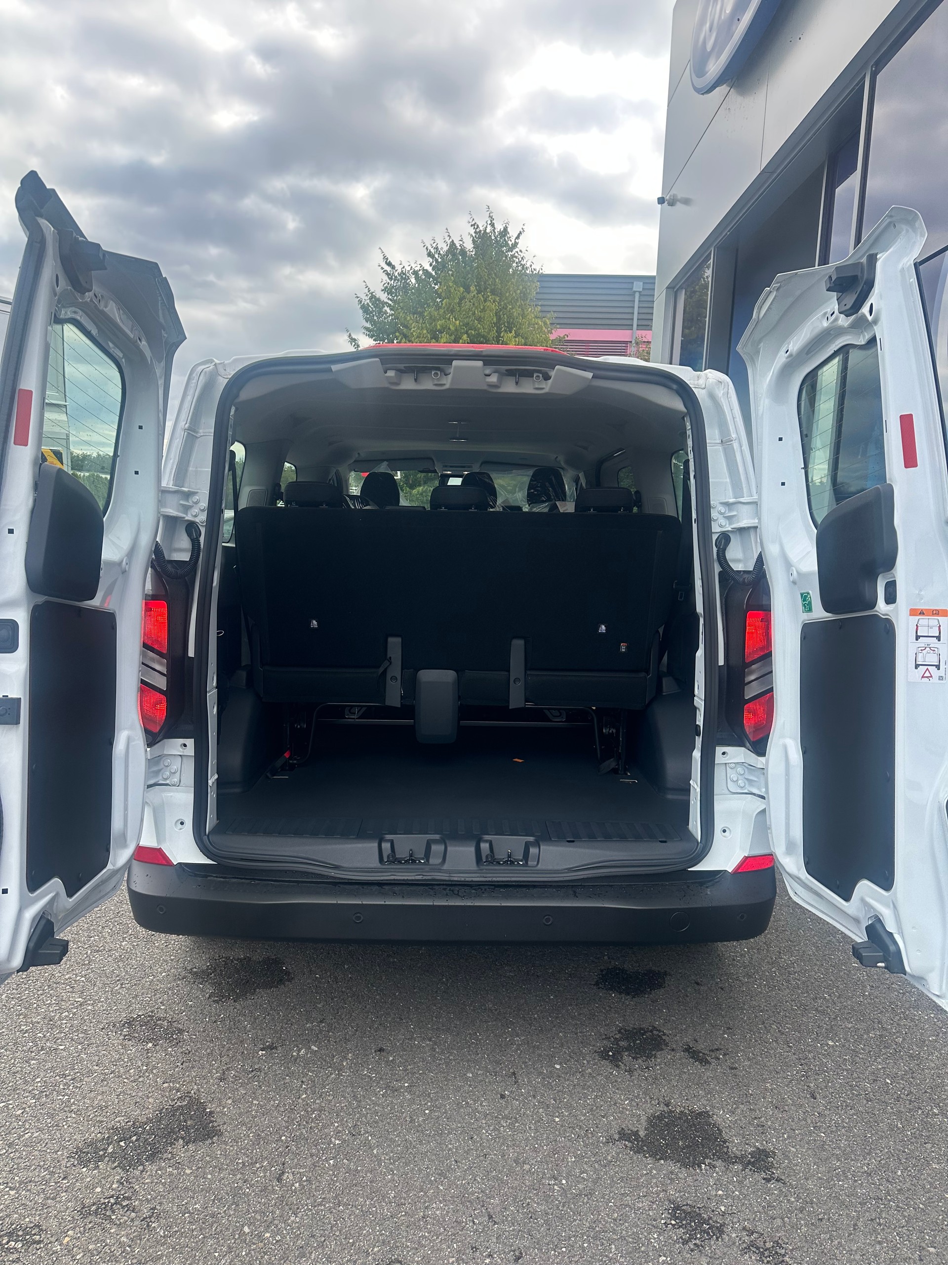 FORD Transit C combi 320 L1 2.0 Eco Trend/110CV/Man.-image-7