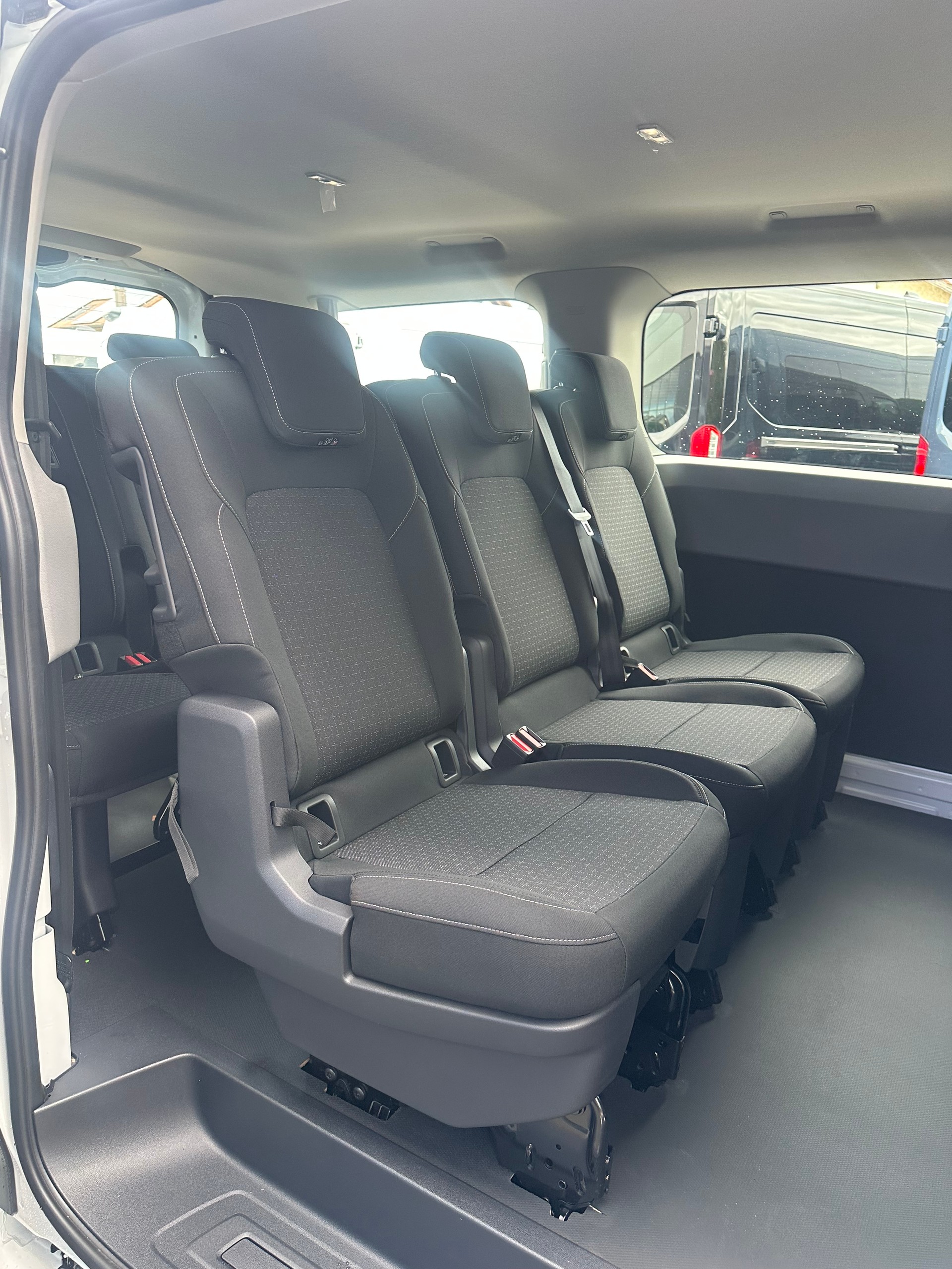 FORD Transit C combi 320 L1 2.0 Eco Trend/110CV/Man.-image-11