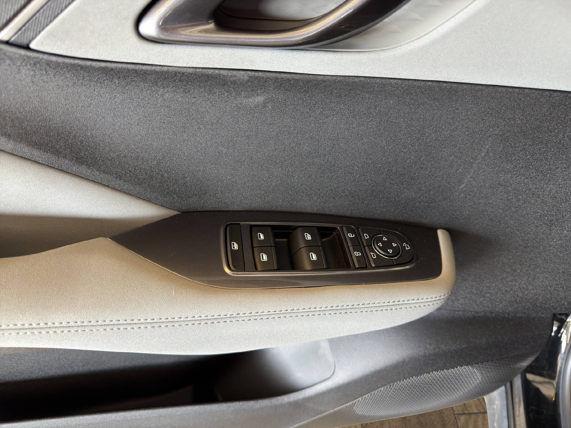 BYD Dolphin Surf Boost-image-17
