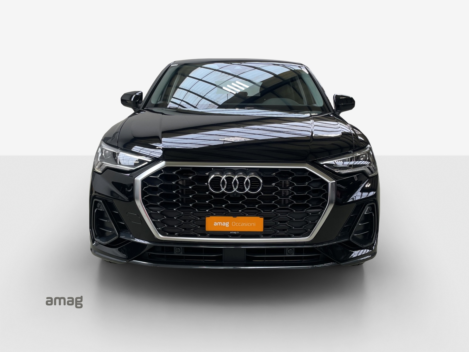 AUDI Q3 Sportback 35 TFSI Attraction S-tronic-image-6