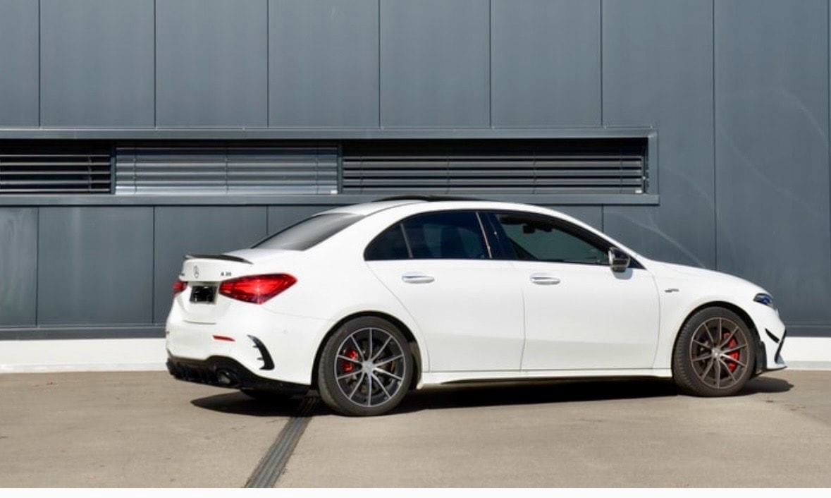 MERCEDES-BENZ Facelift-image-1