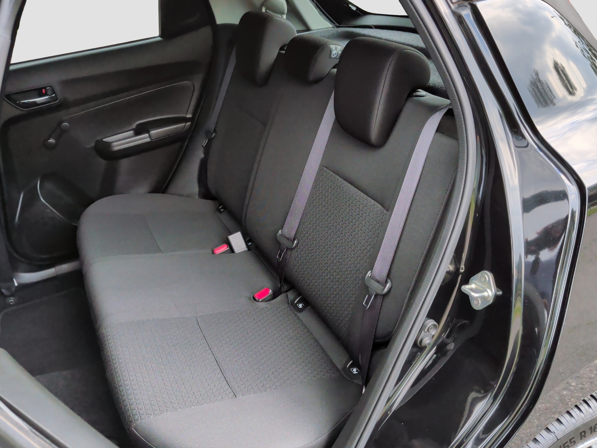 SUZUKI Swift 1.2i Compact+ Allgrip 4x4-image-11