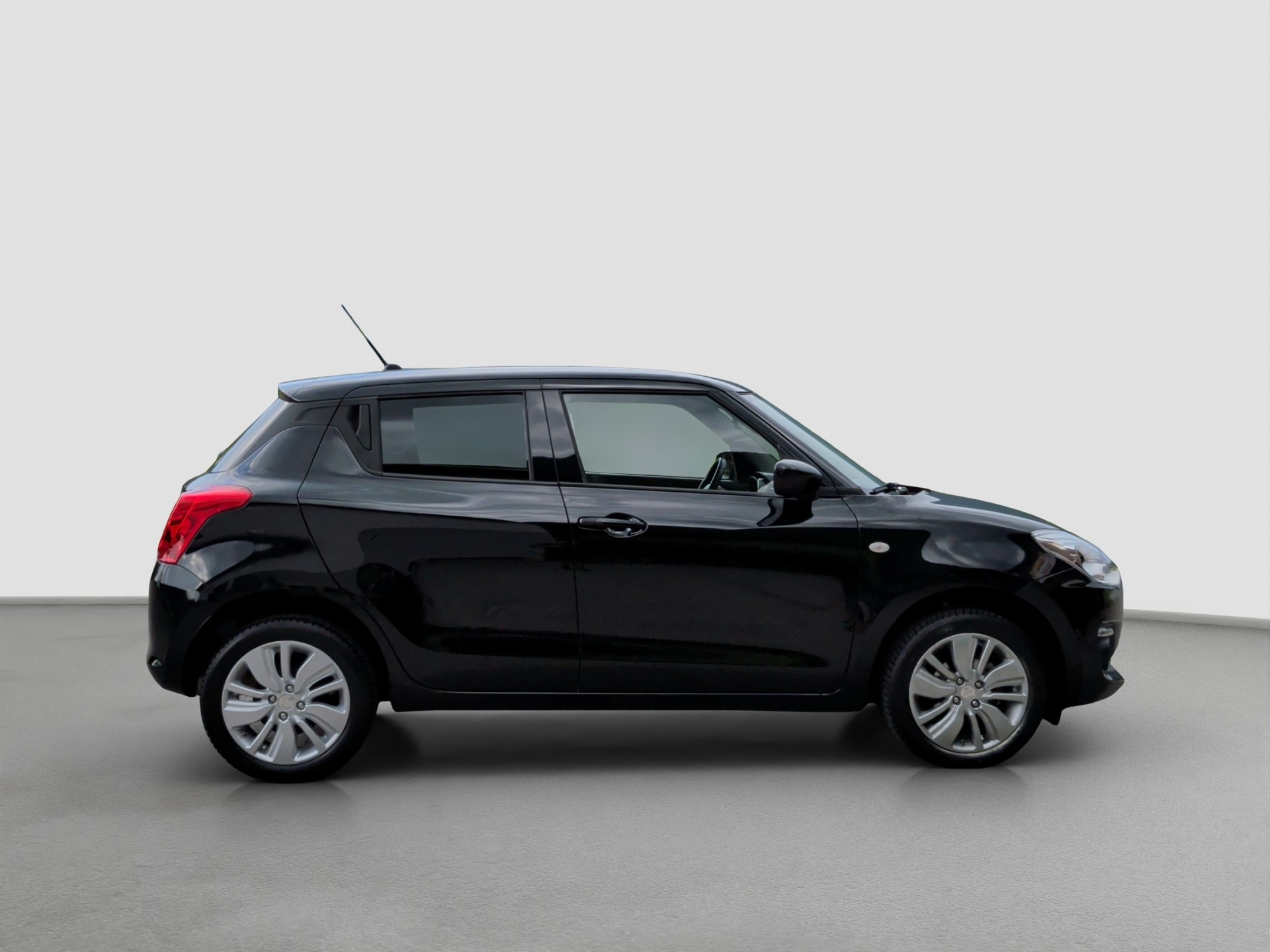 SUZUKI Swift 1.2i Compact+ Allgrip 4x4-image-5