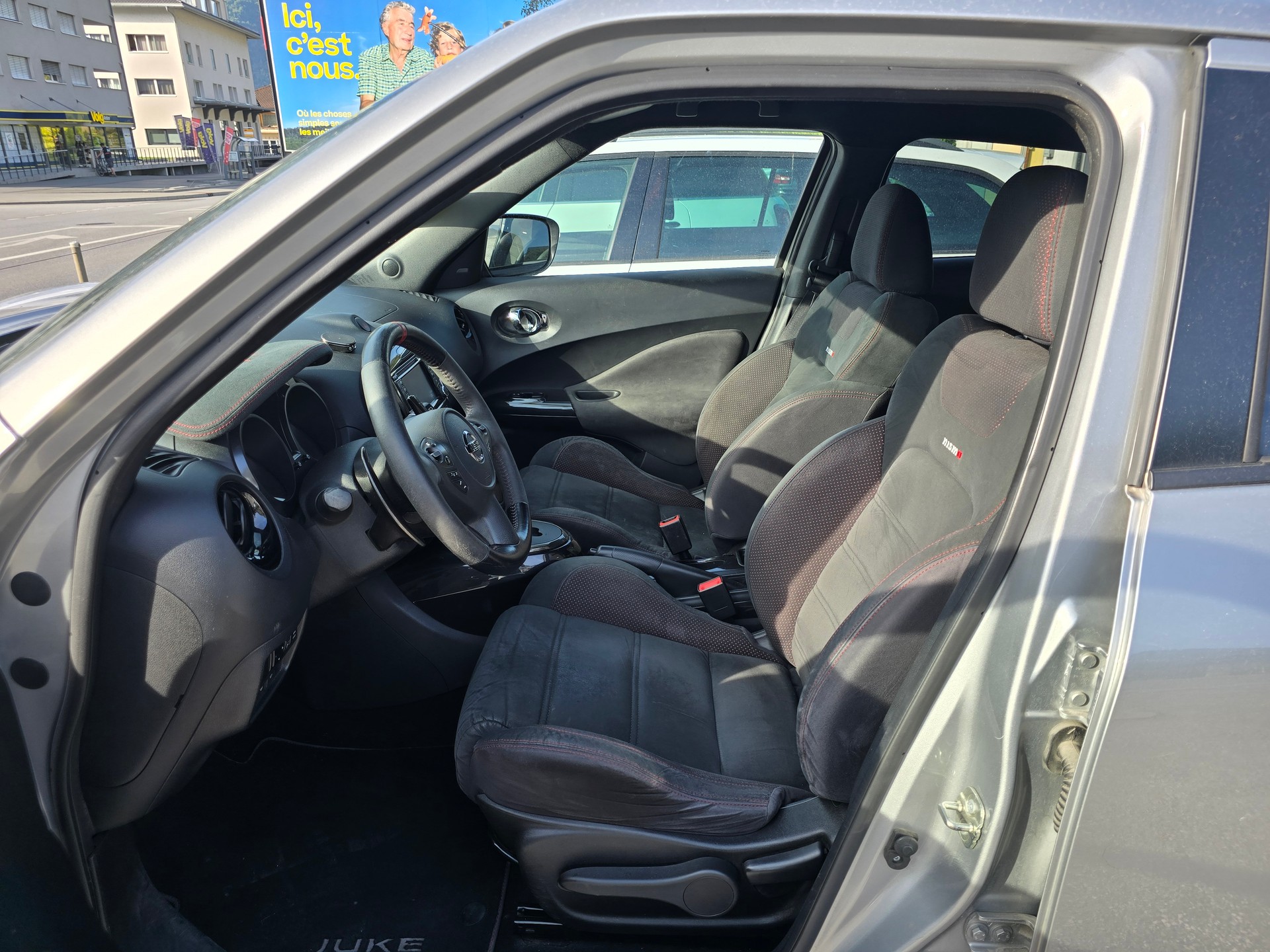 NISSAN Juke 1.6 DIG-T Nismo RS Swiss Ed 4x4 Xtronic M-CVT-image-6