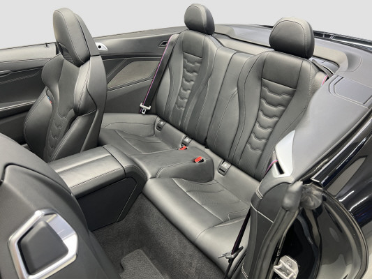 BMW M850i xDrive-image-9