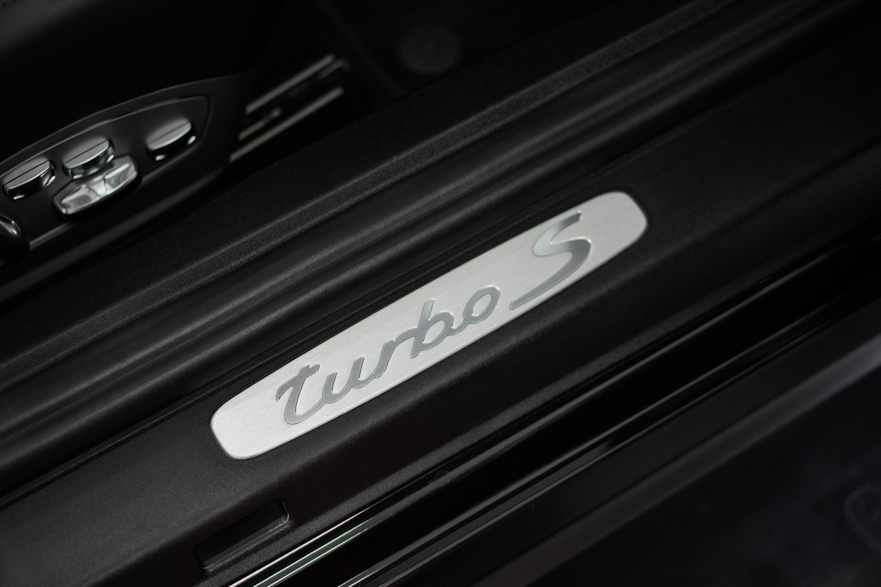 PORSCHE 911 Turbo S PDK-image-30