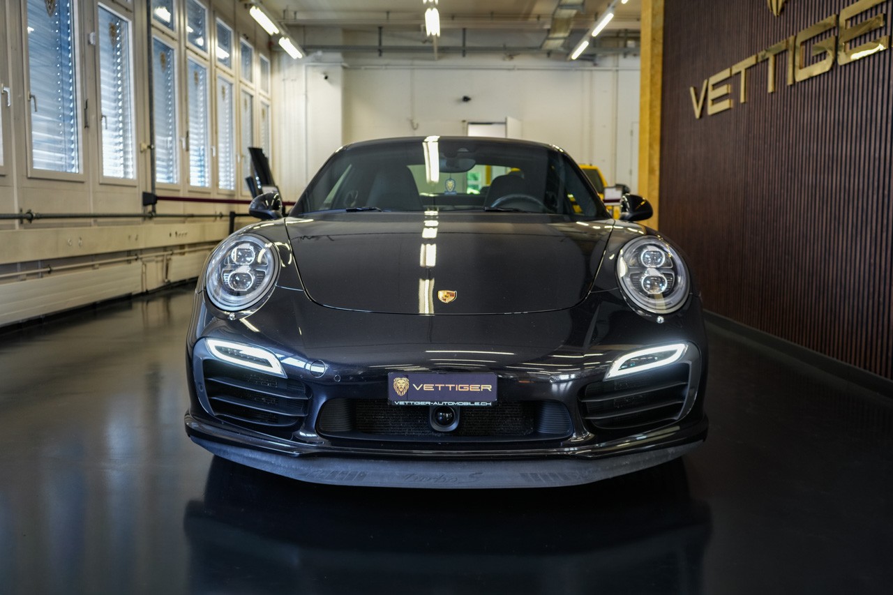 PORSCHE 911 Turbo S PDK-image-2