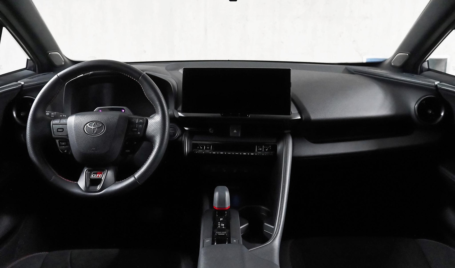 TOYOTA C-HR 2.0 PHEV GR Sport Premiere-image-8