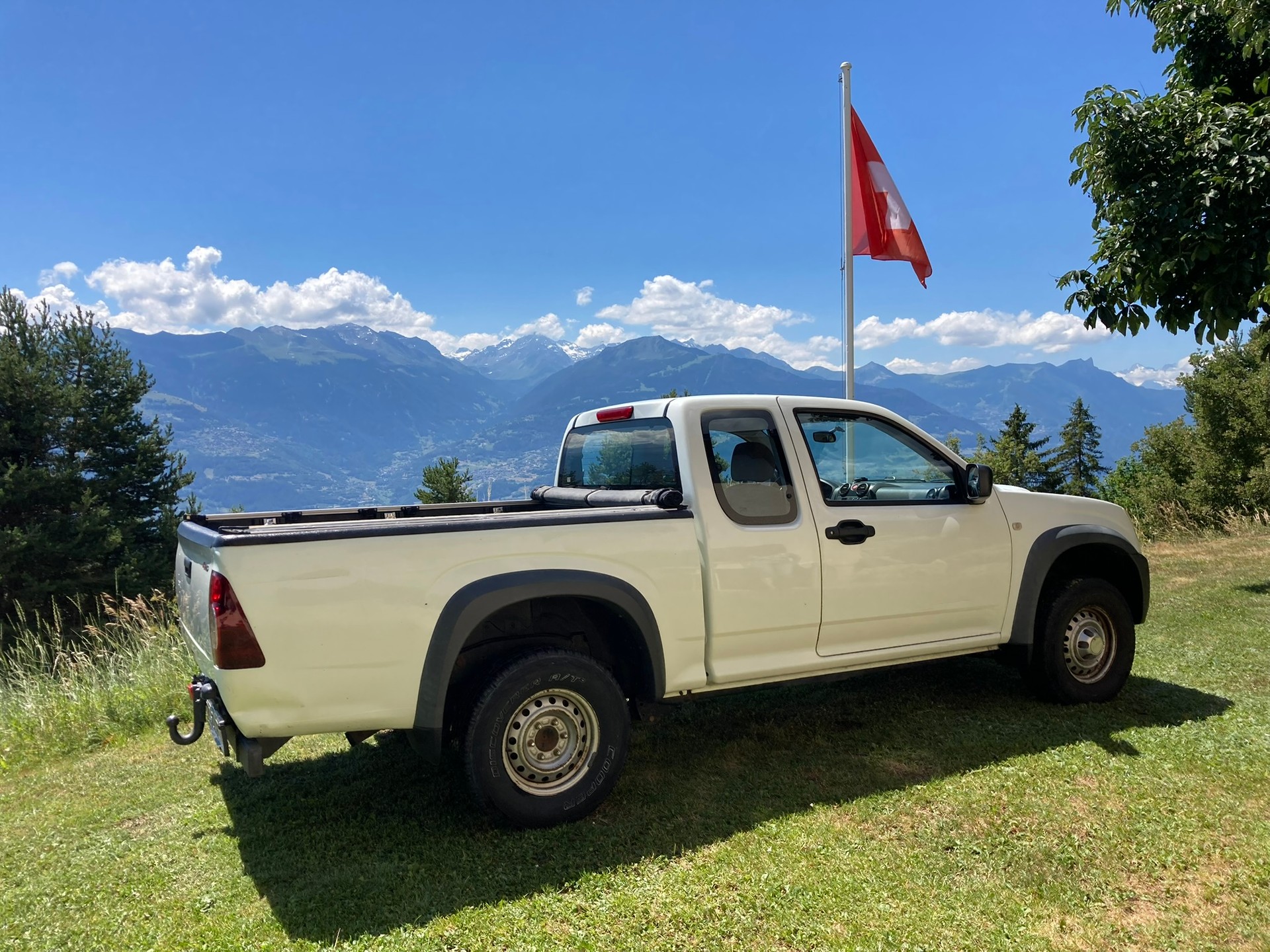 ISUZU 2.5 TDi L 4x4-image-0