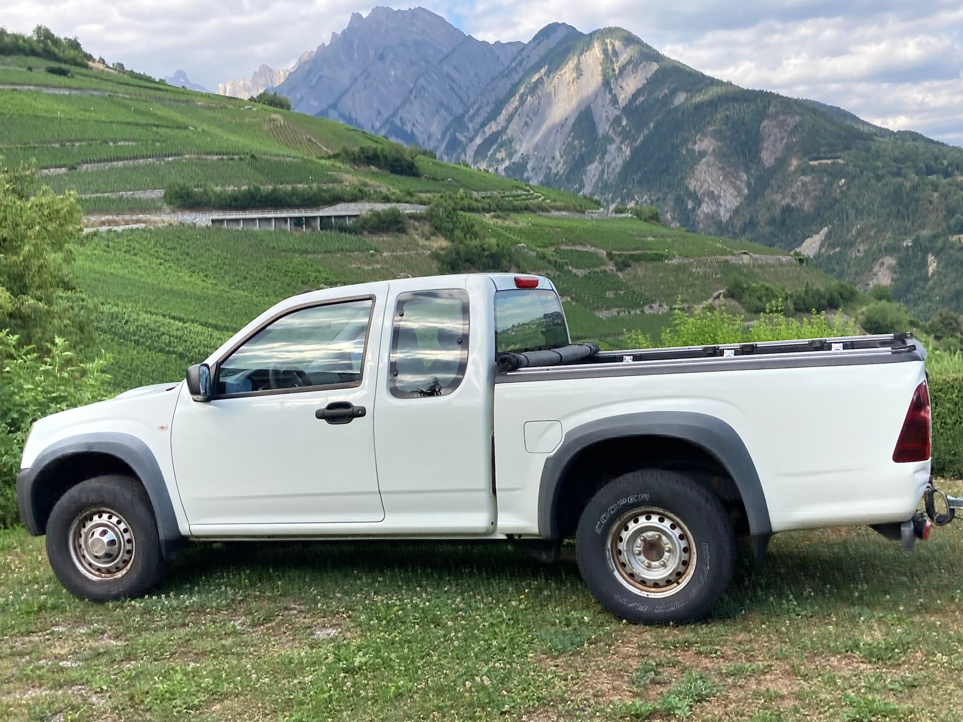 ISUZU 2.5 TDi L 4x4-image-8