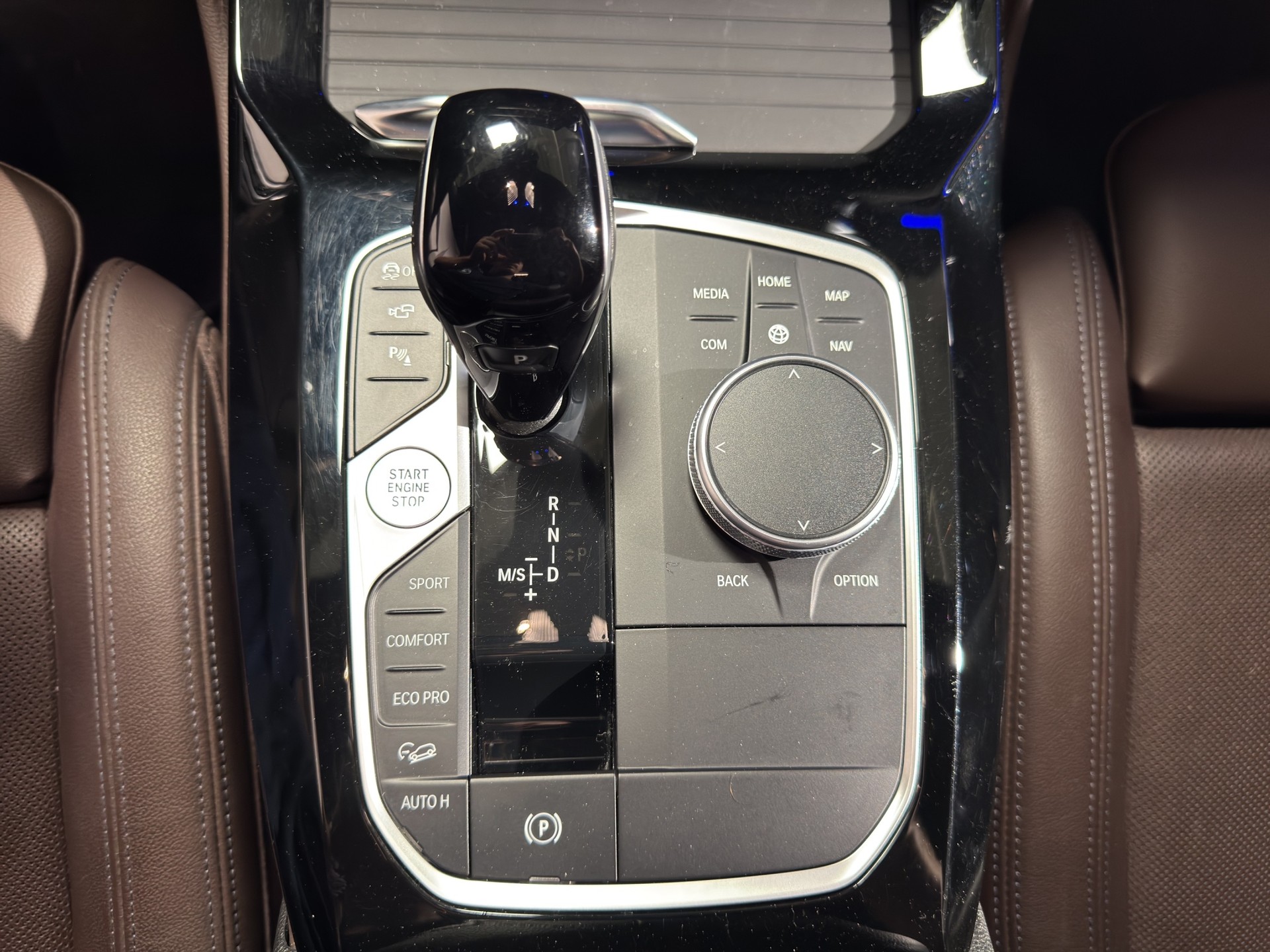BMW X4 20d xDrive-image-10