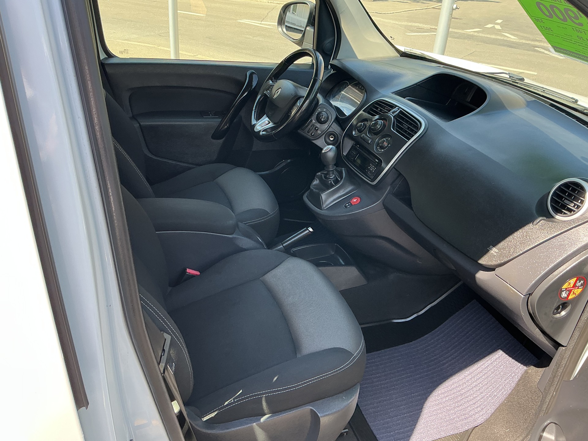 RENAULT Kangoo 1.5 dCi Zen+-image-13