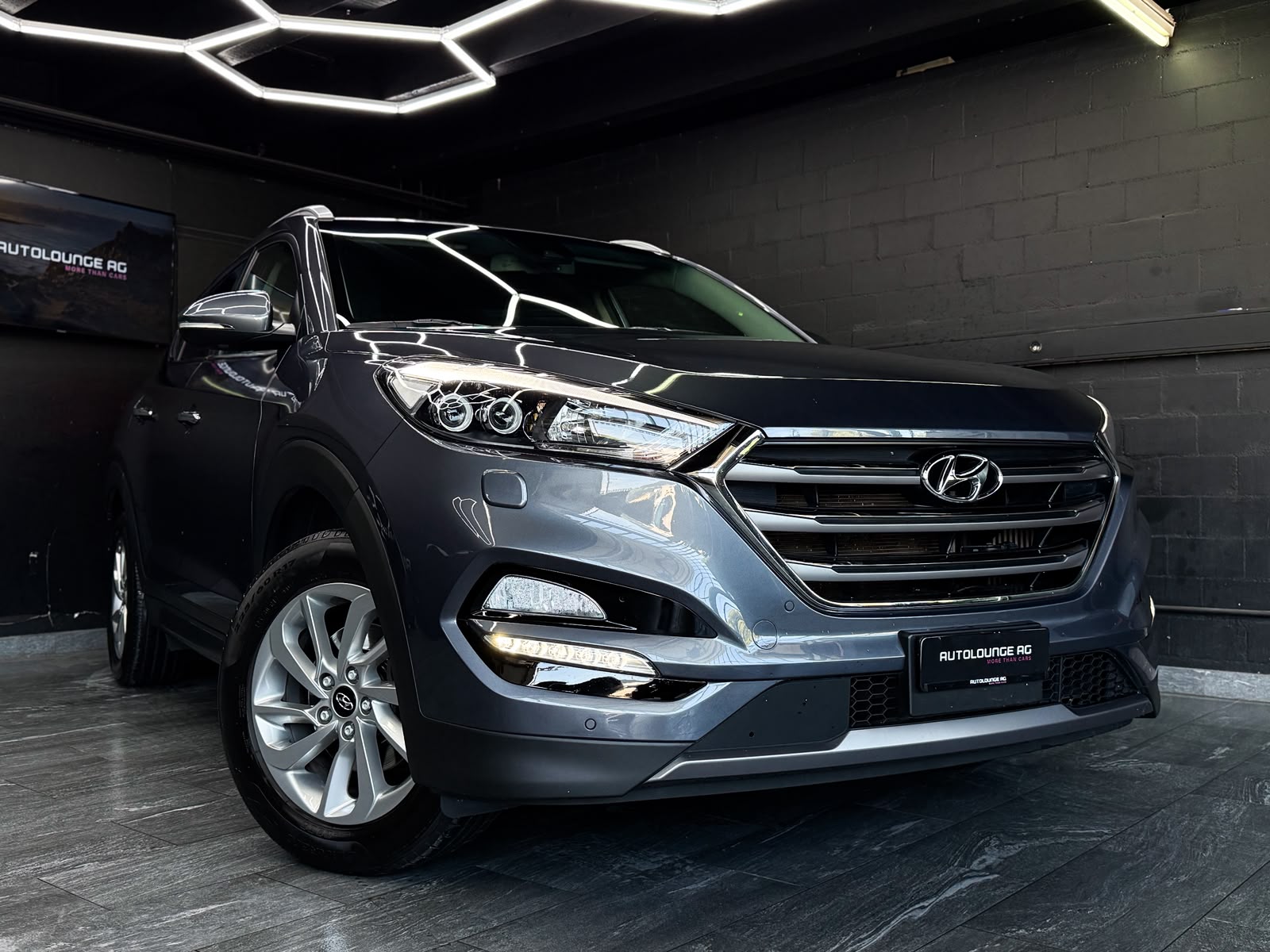 HYUNDAI Tucson 1.6 TGDI Vertex 4WD Automatic-image-0