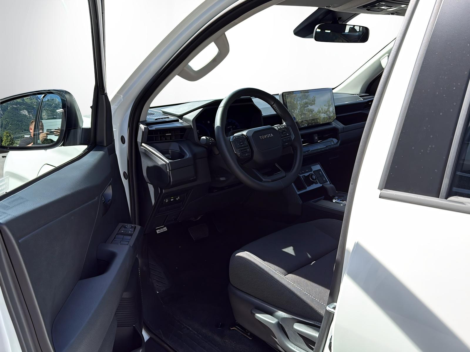 TOYOTA Hilux Double Cab.-Pick-up 59KWh Comfort-image-9