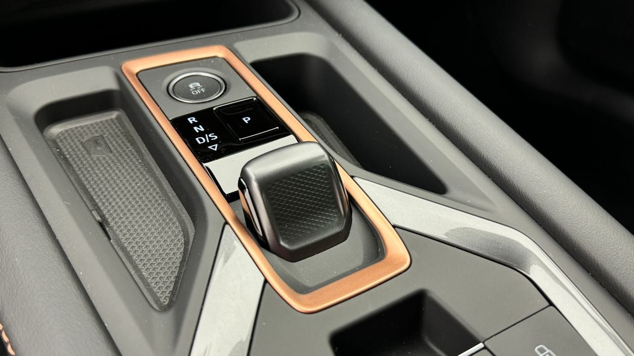 CUPRA LEON 1.5 e-HYBRID pHEV DSG-image-10