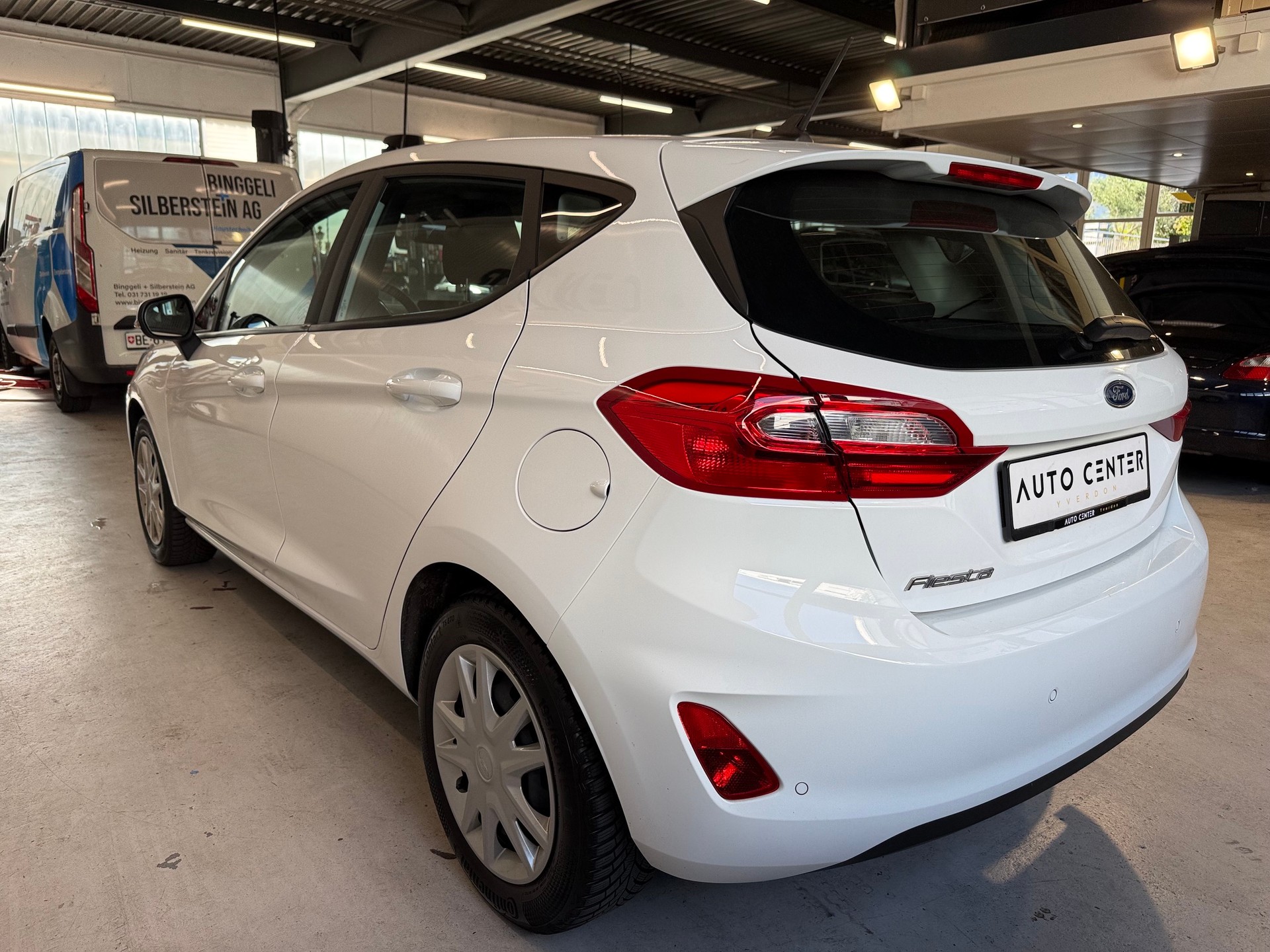 FORD Fiesta 1.0 SCTi Cool & Connect-image-5