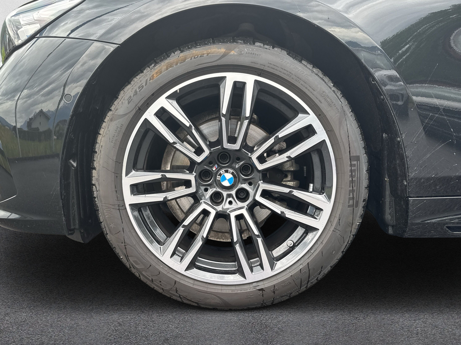 BMW 520d M Sport Touring xDrive G61 (CH) ** Action de leasing à 1.9% **-image-8