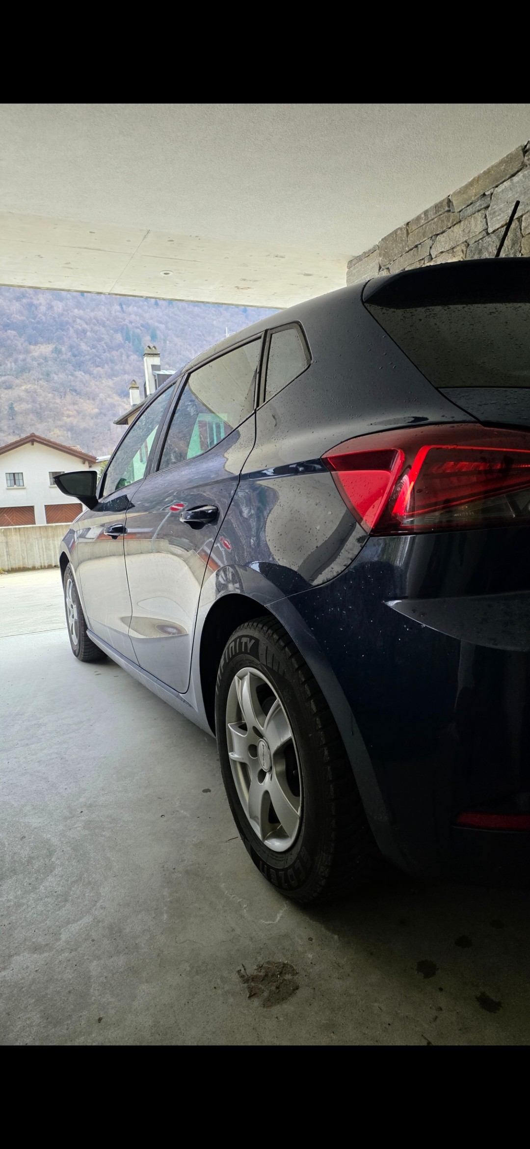 SEAT 1.0 TSI 95 FR-image-1