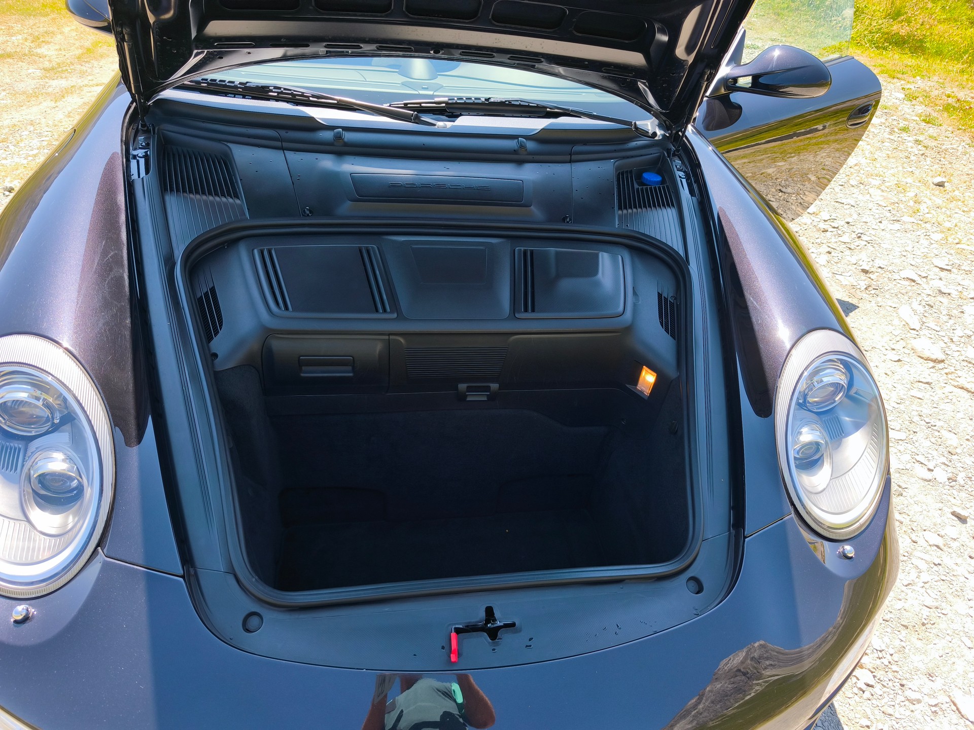 PORSCHE 911 Carrera 4 GTS PDK-image-12