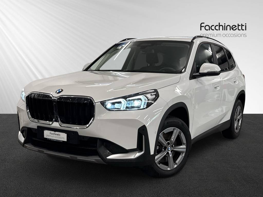 BMW X1 xDrive 23i 48V-image-0
