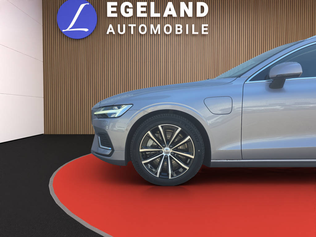 VOLVO V60 2.0 T6 TE Ultra Bright eAWD-image-9