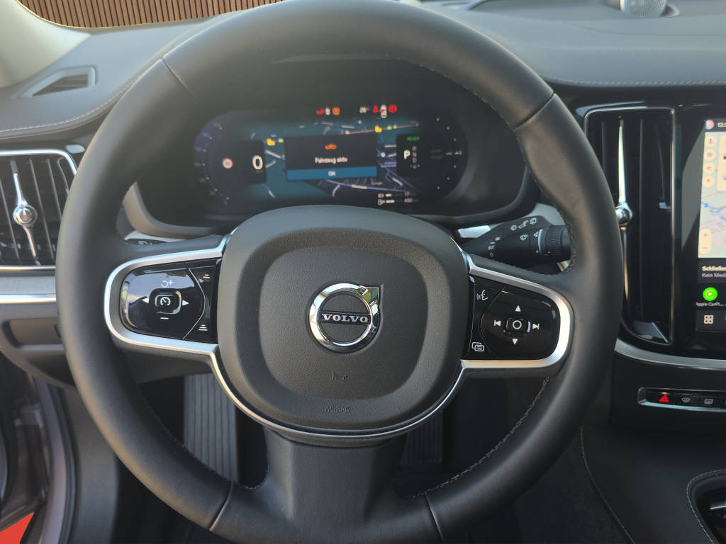 VOLVO V60 2.0 T6 TE Ultra Bright eAWD-image-14