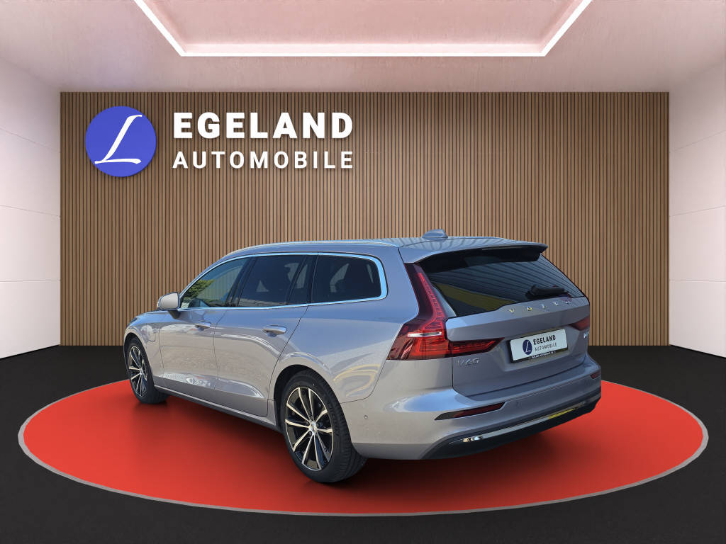 VOLVO V60 2.0 T6 TE Ultra Bright eAWD-image-4