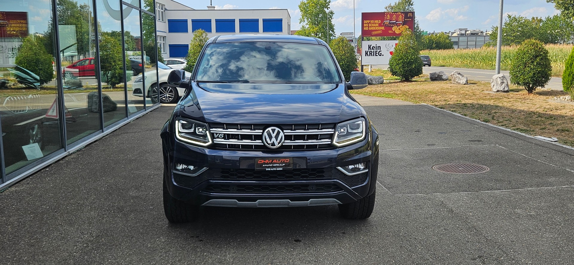 VW Amarok 3.0TDI Highline 4Motion Automatic-image-2