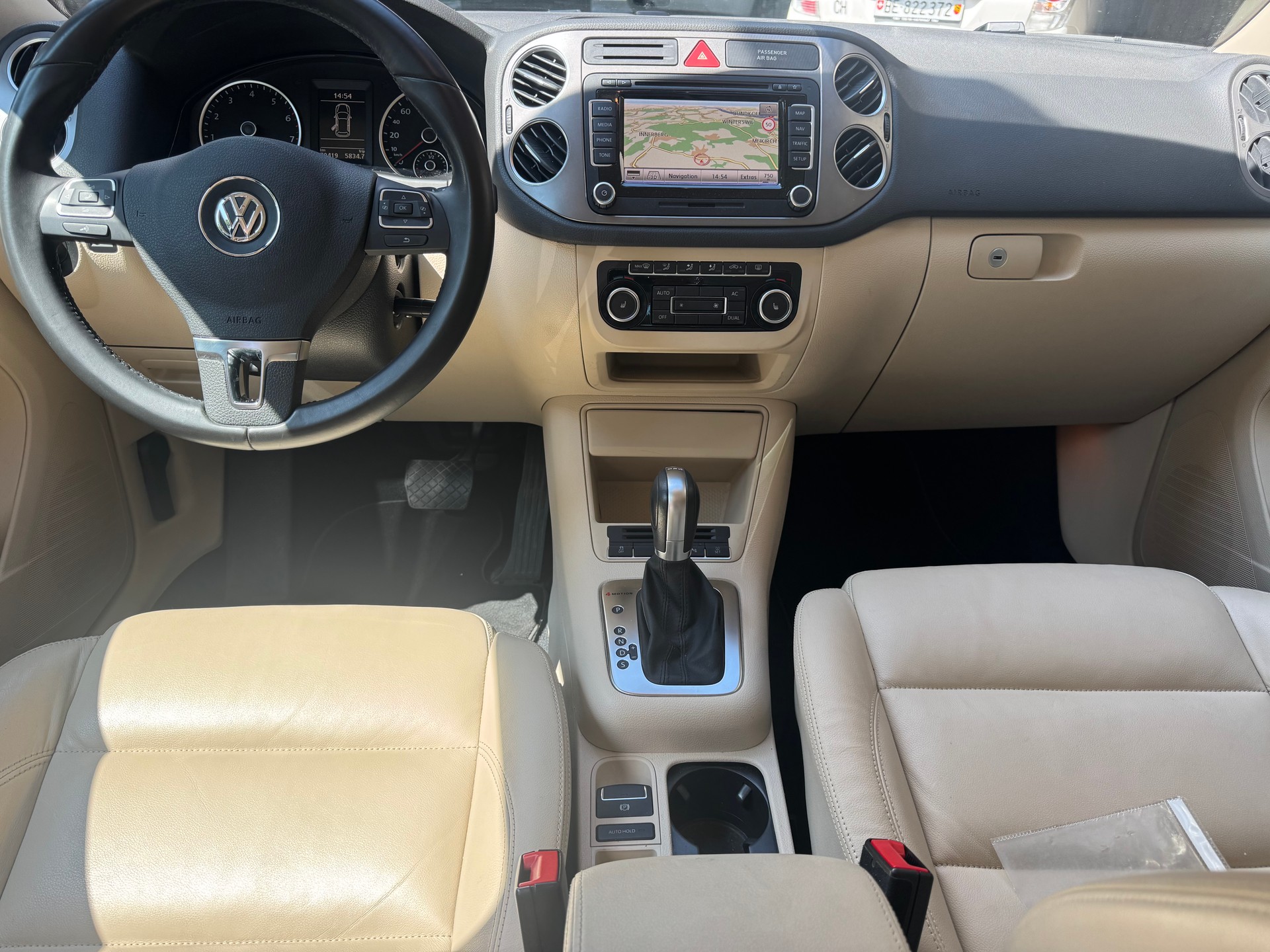 VW Tiguan 2.0 TSI Team DSG-image-9
