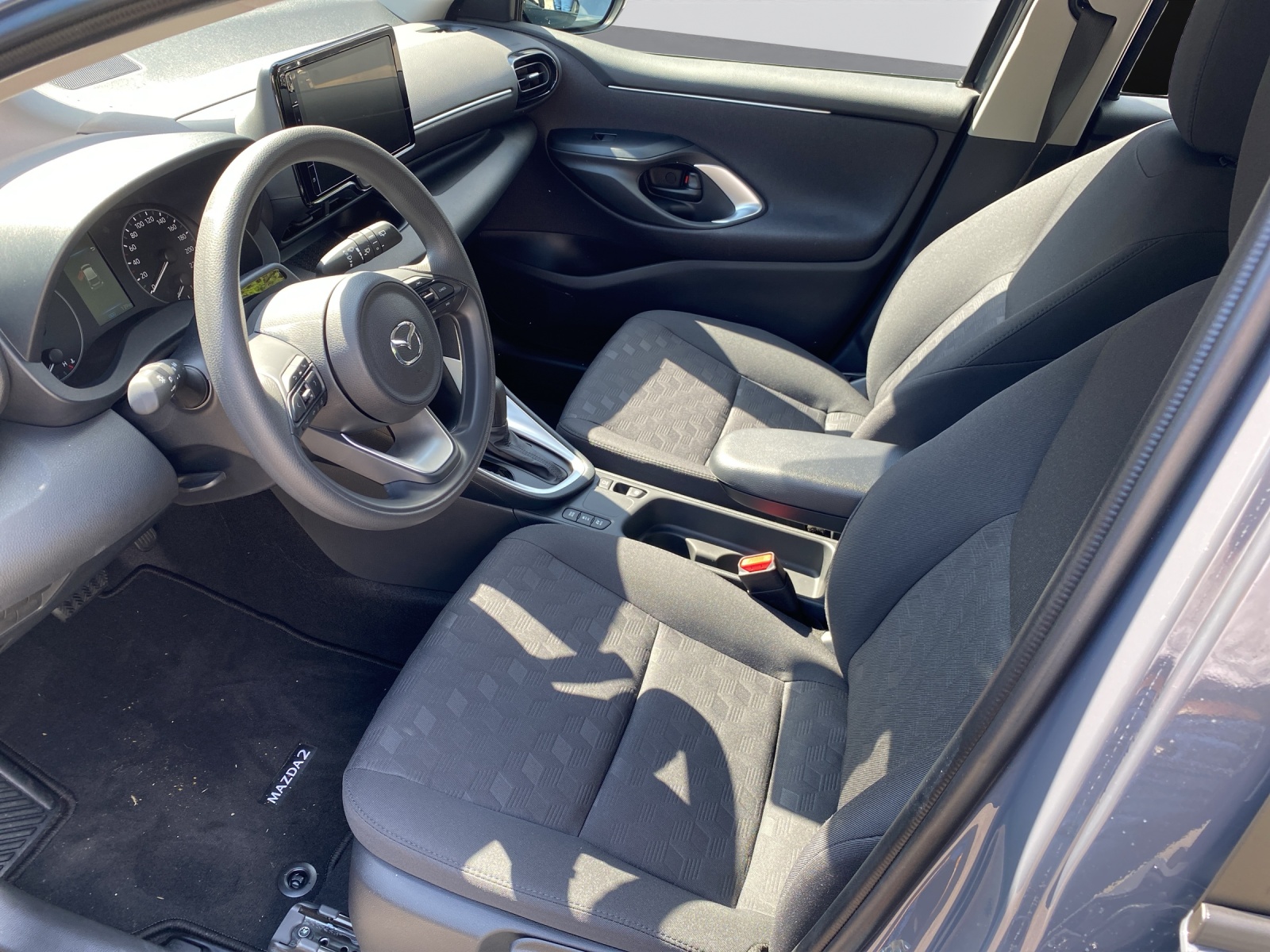 MAZDA 2 Hybrid Prime-line-image-4