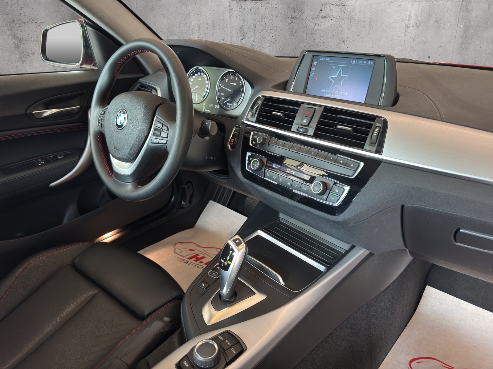 BMW 230i Steptronic Sport Line-image-12