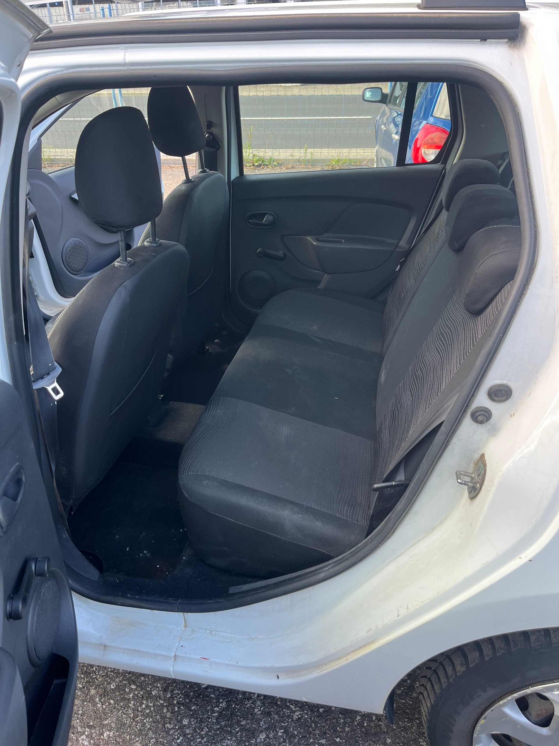 DACIA Logan MCV 0.9 Supreme-image-5