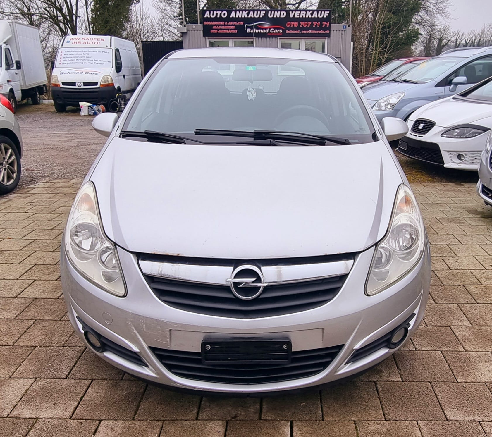 OPEL Corsa 1.4 TP Enjoy-image-1